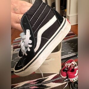 YOUTH SIZE 2 HIGHTOP VANS